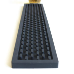 Liin Amazon cross-border spot bar supplies heavy-duty silicone bar mat long strip solid color bar drain pad,china factory manufacture