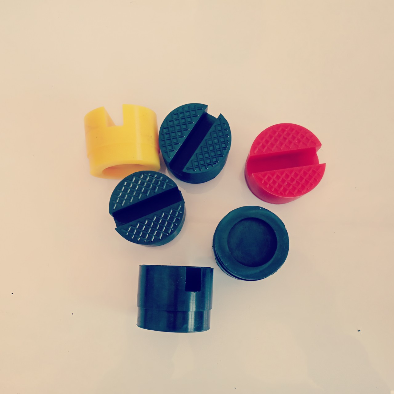 Assorted rubber jack support pads