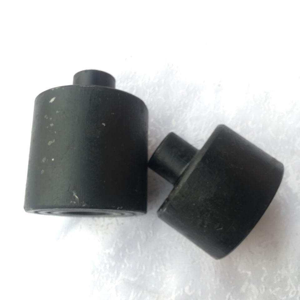 Rubber pneumatic jack extension pads