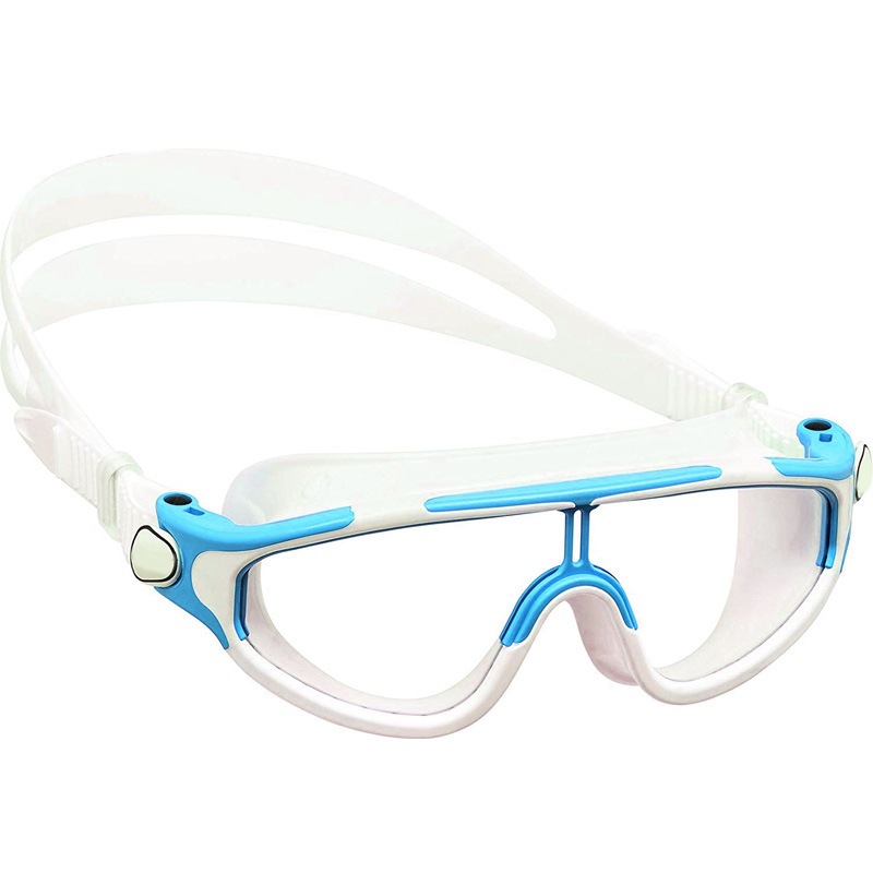 Swimming goggles
